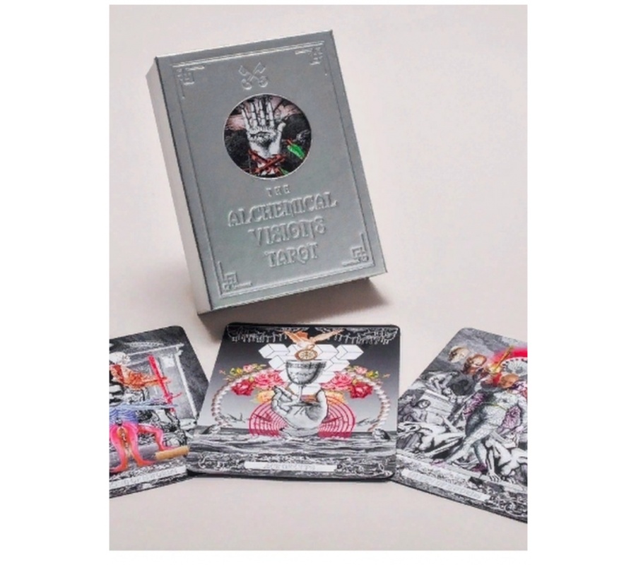 Набор The Alchemical Visions Tarot / Таро Алхимических Видений (78 карт с книгой на англ.яз.) Набор The Alchemical Visions Tarot / Таро Алхимических Видений (78 карт с книгой на англ.яз.)